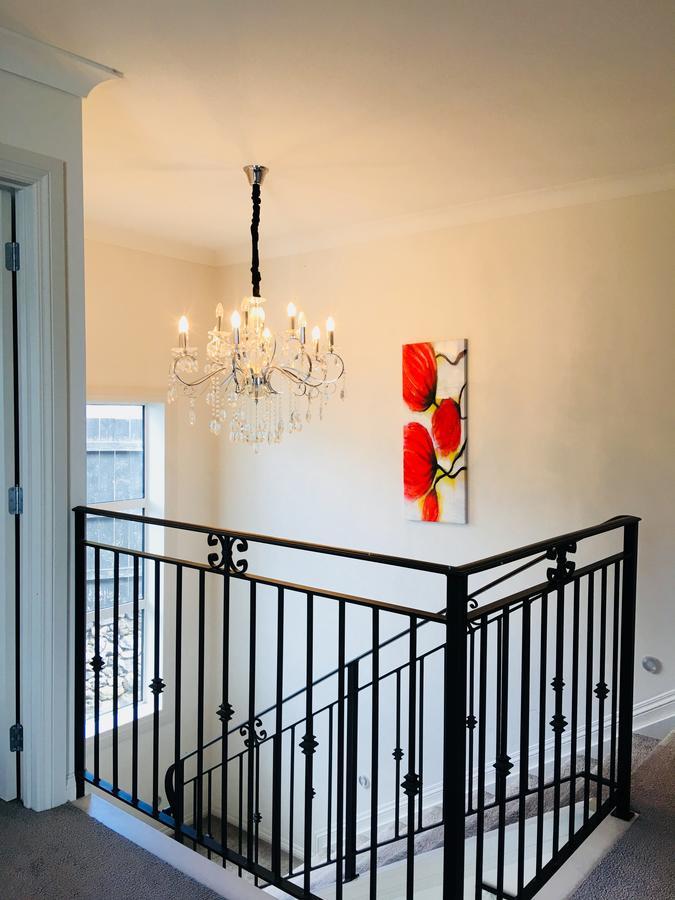Emily'S Holiday House, Newmarket Окленд Экстерьер фото